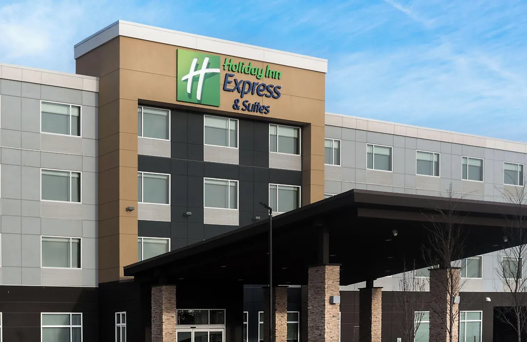 Holiday Inn Express & Suites - West Edmonton-Mall Area By Ihg-1