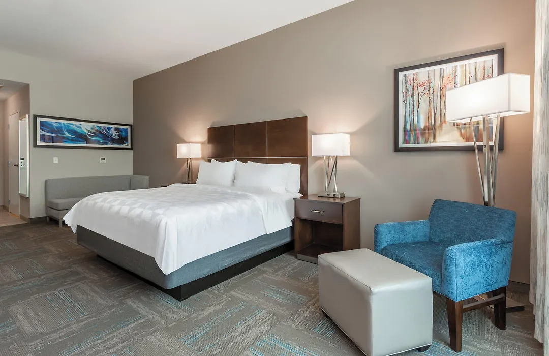 Holiday Inn & Suites - Jefferson City By Ihg-1