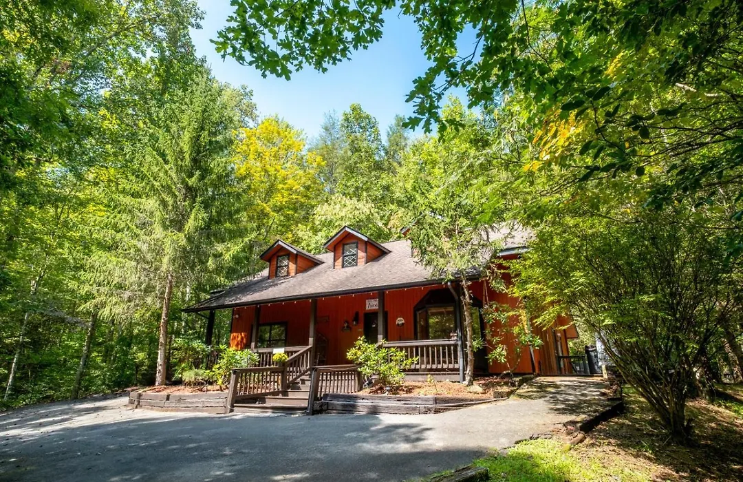 Adventure Lodge-1