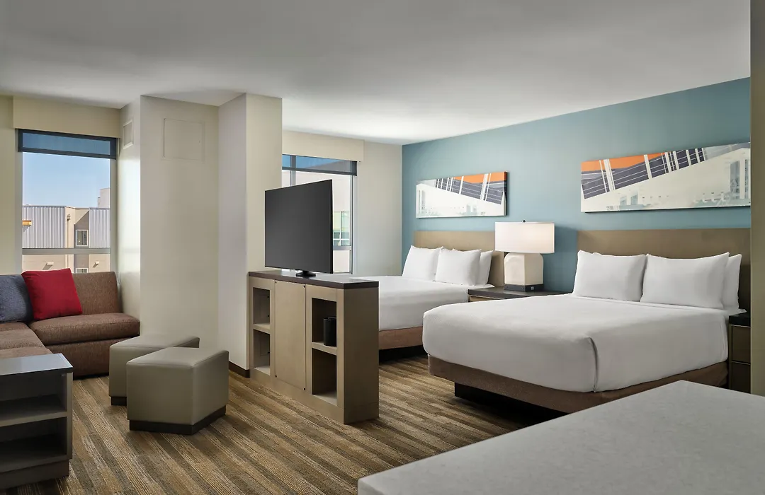 Hyatt House La - University Medical Center-1