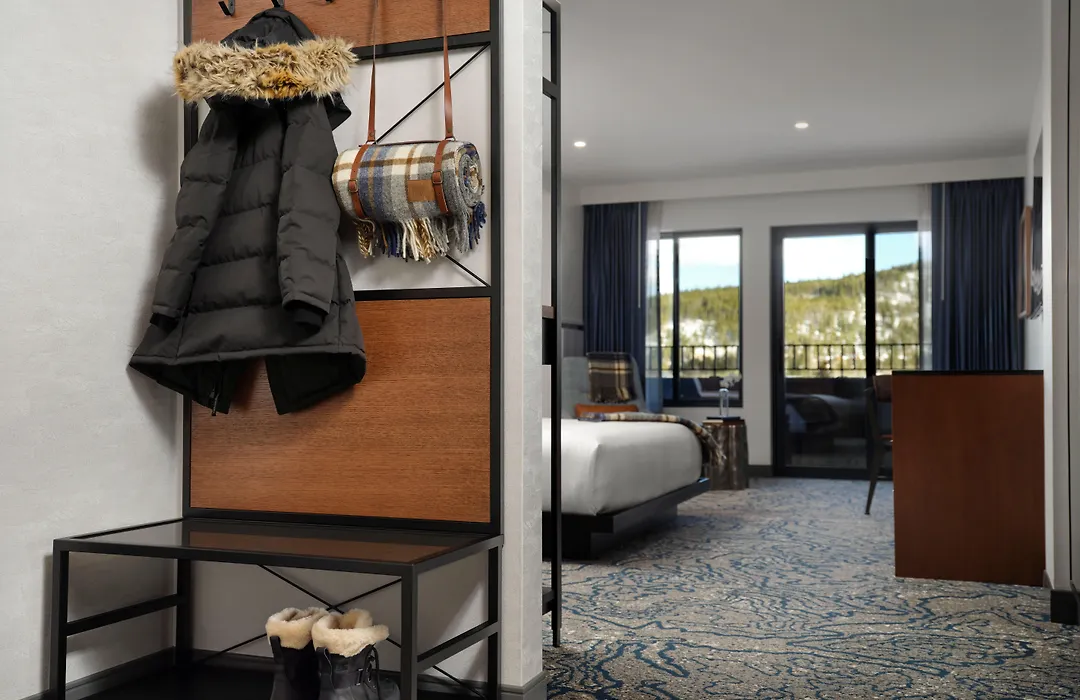 Hotel Alpenrock Breckenridge, Curio Collection By Hilton-1