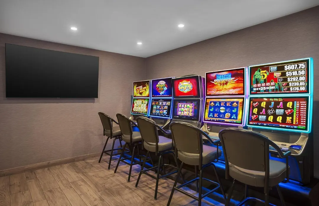 Holiday Inn Calgary Airport By Ihg-1