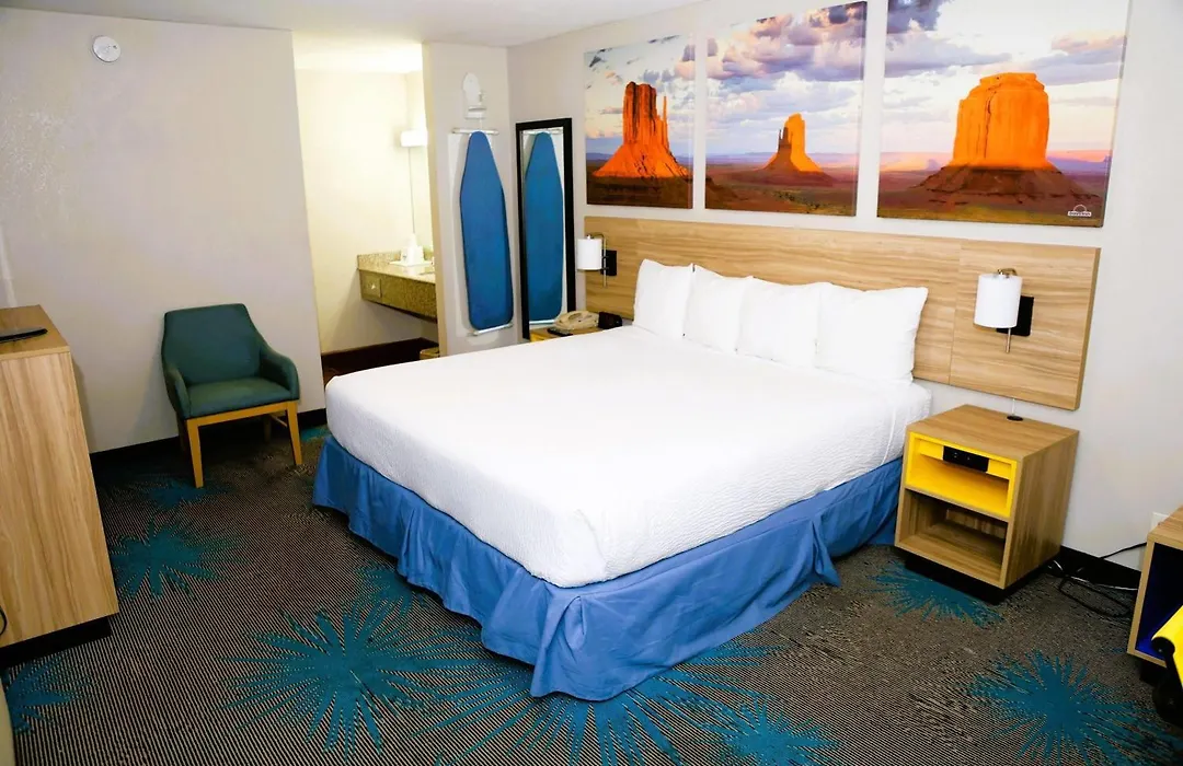 Days Inn By Wyndham East Albuquerque 'Newly Renovated'-1