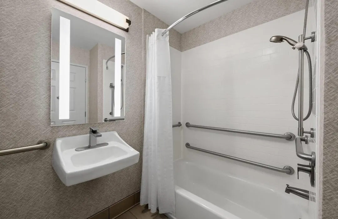 La Quinta By Wyndham Paso Robles-1
