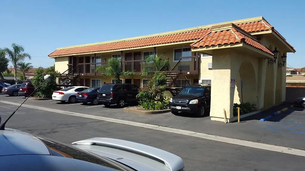 Anaheim Astoria Inn & Suites-1
