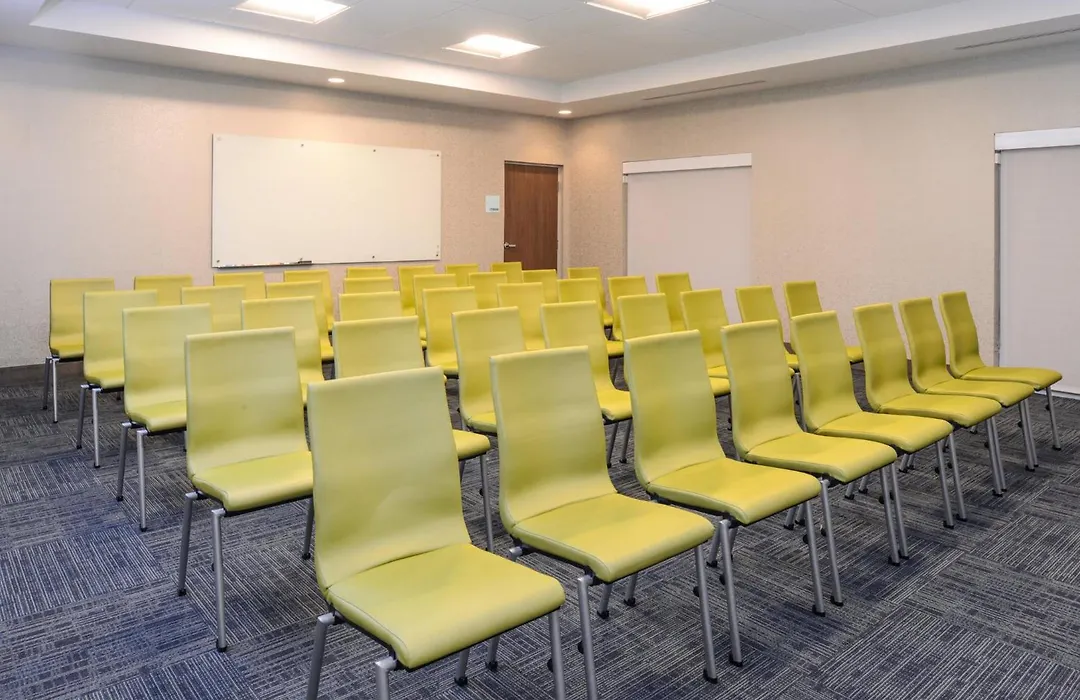 Holiday Inn Express & Suites - St. Petersburg - Madeira Beach By Ihg-1