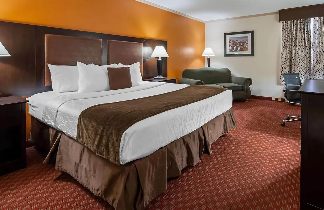 Baymont By Wyndham Lubbock-1