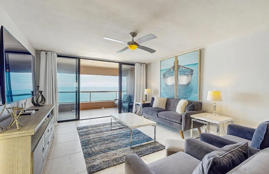 Crescent Beach Club I 12D-1
