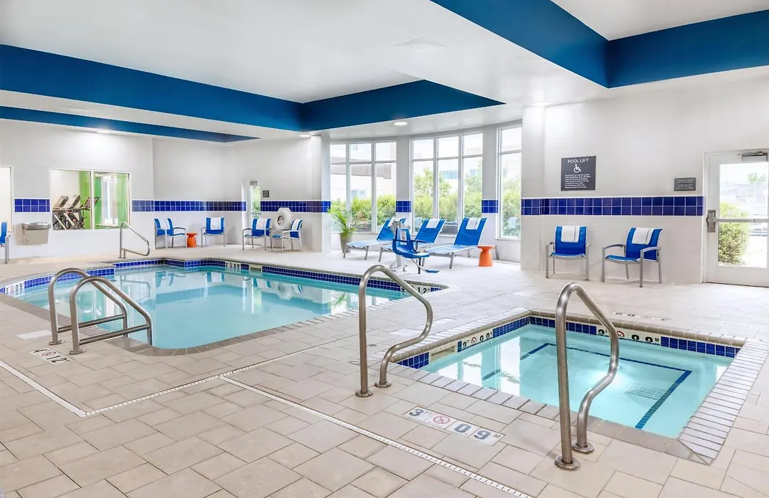 Hilton Garden Inn Grand Forks-Und-1