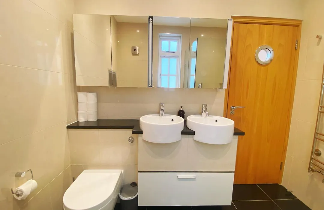 Luxury Belgrave Square Private Mews Townhouse-1