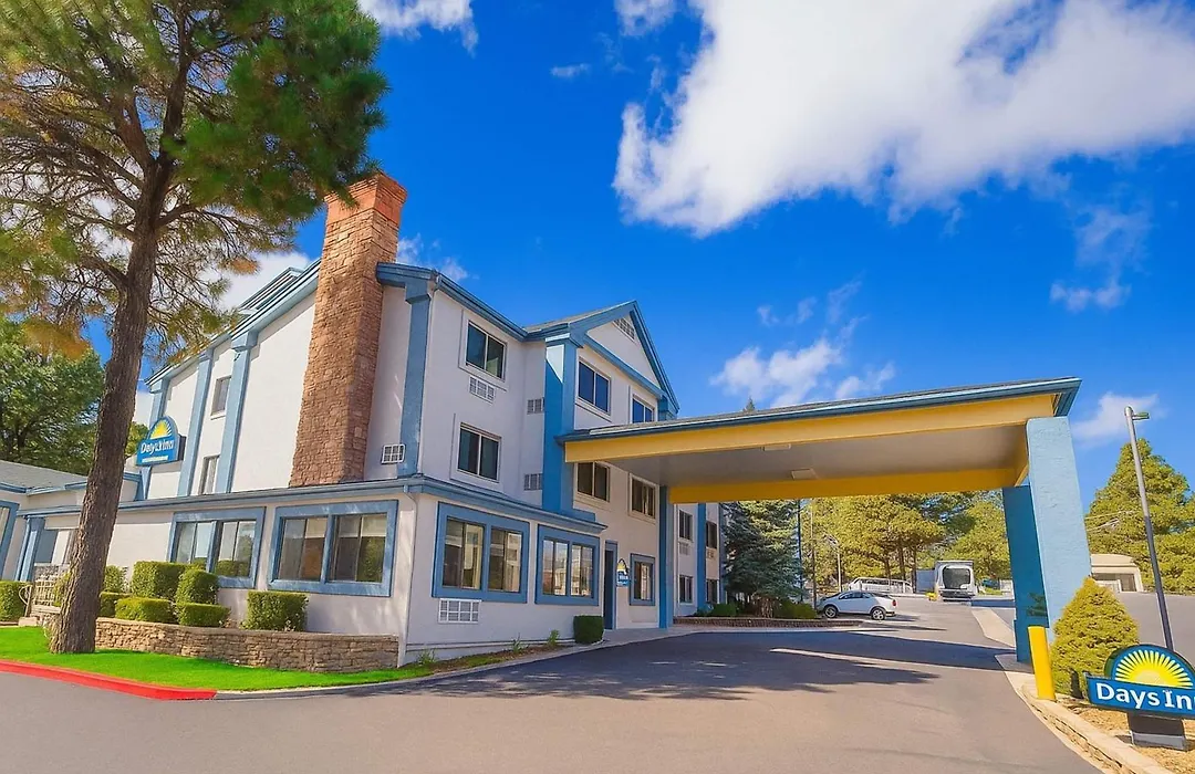 Days Inn & Suites By Wyndham East Flagstaff-1