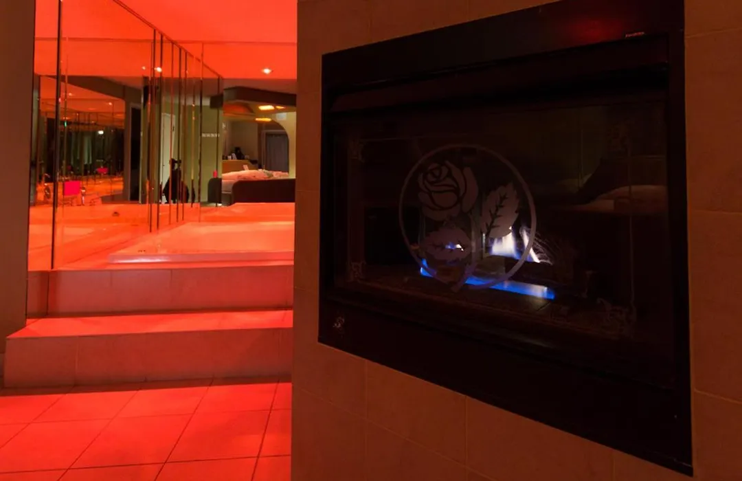 Essence Suites-1