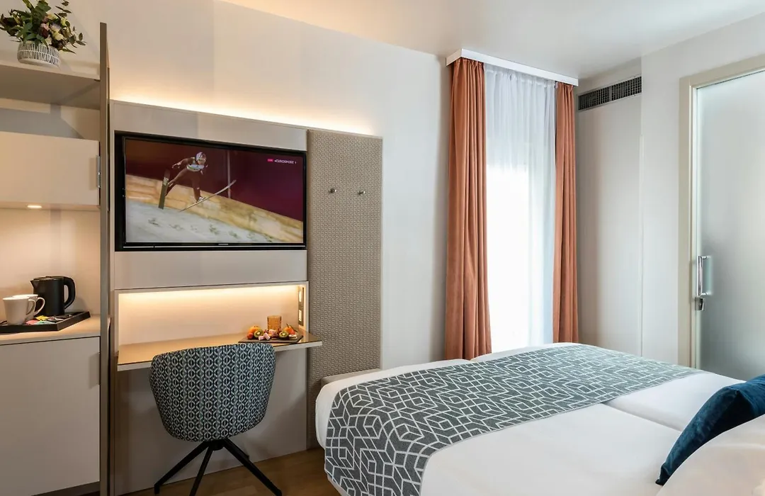 Leonardo Boutique Hotel Rome Termini-1