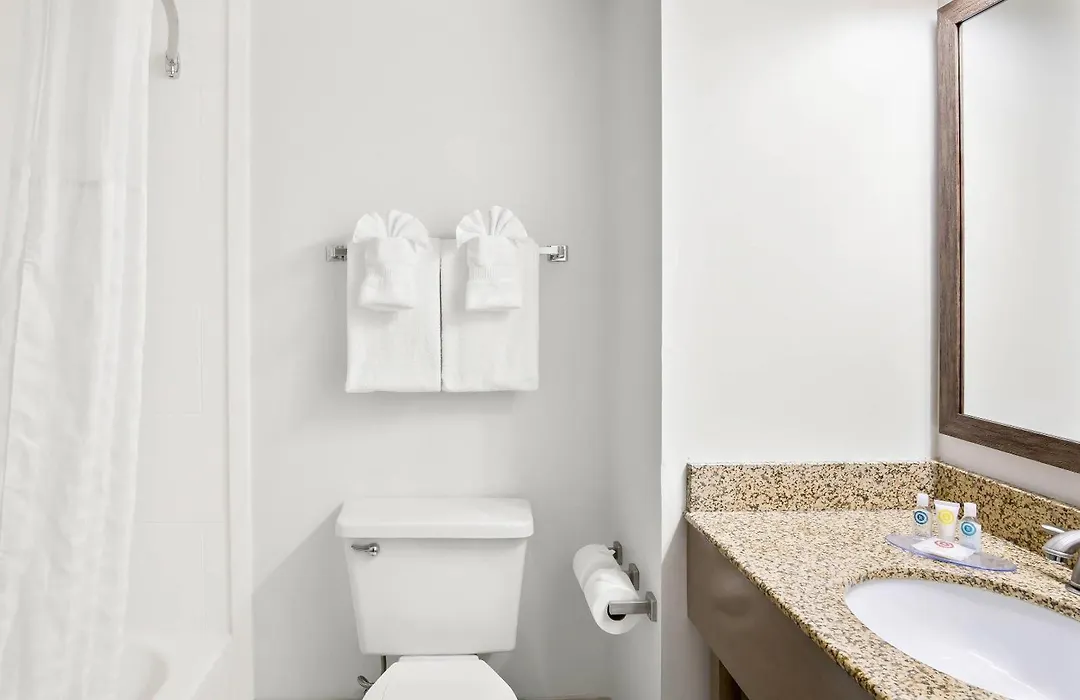 Comfort Inn Gold Coast-1
