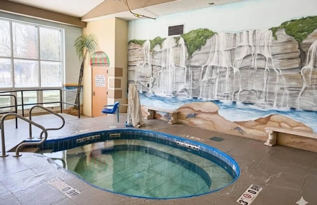 Comfort Inn Sandusky-1
