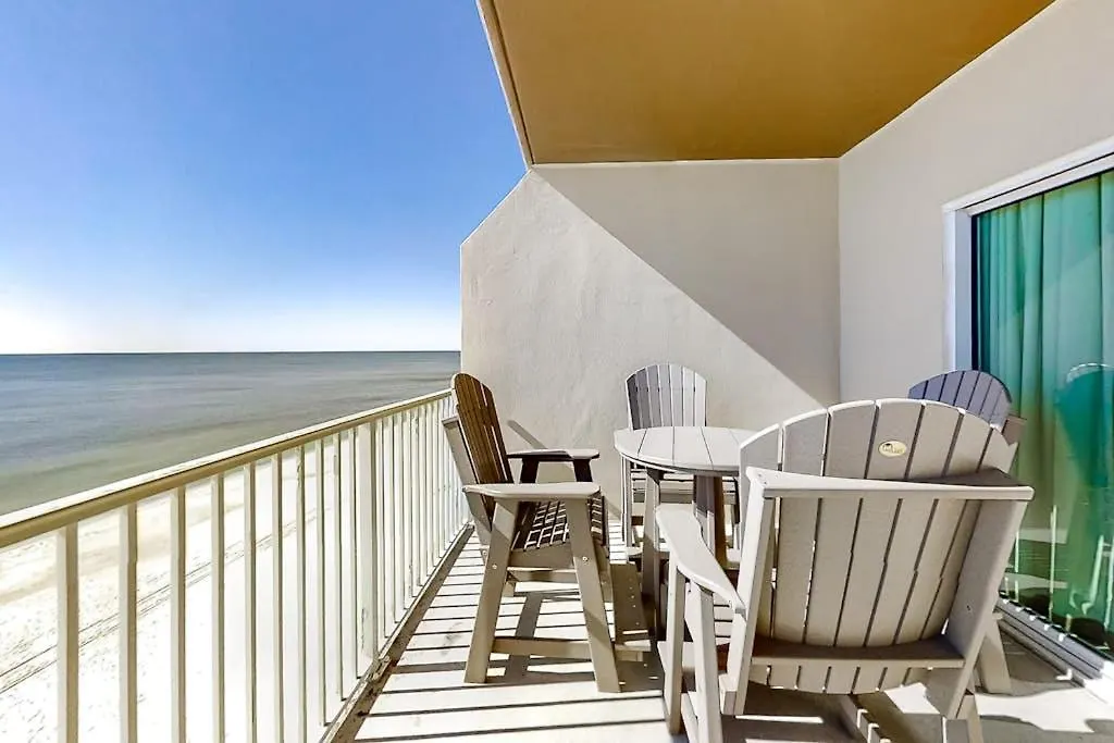 Crystal Shores West 102-1