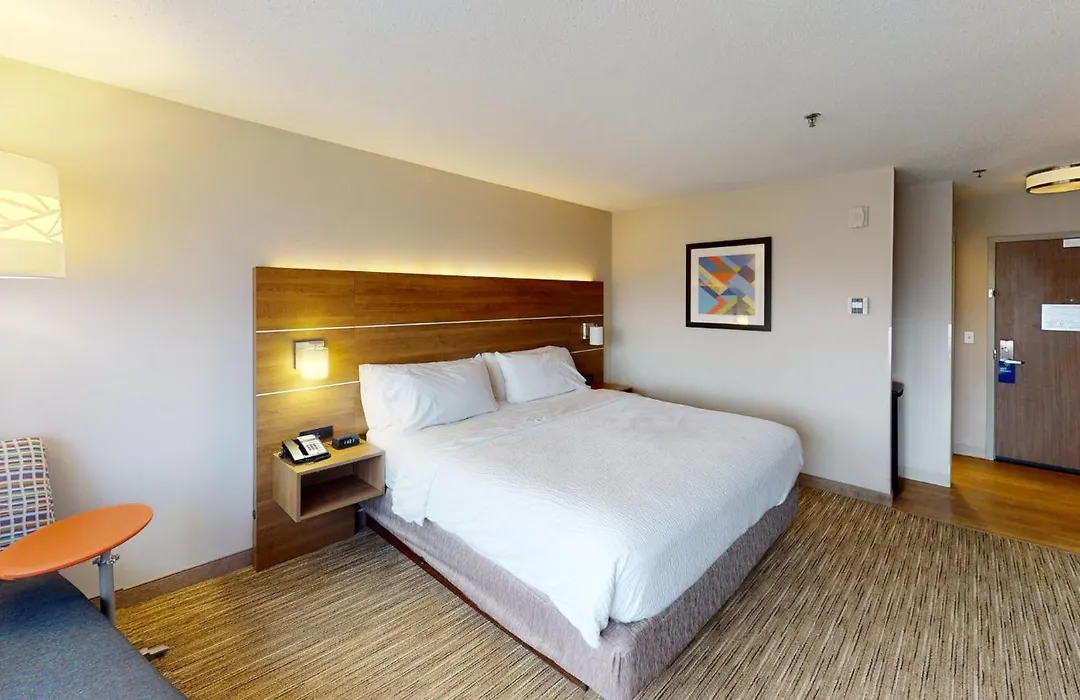 Holiday Inn Express South Burlington By Ihg-1