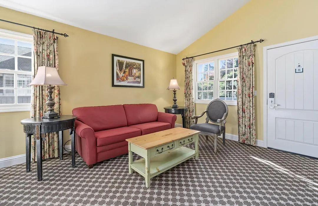 Cambria Pines Lodge-1
