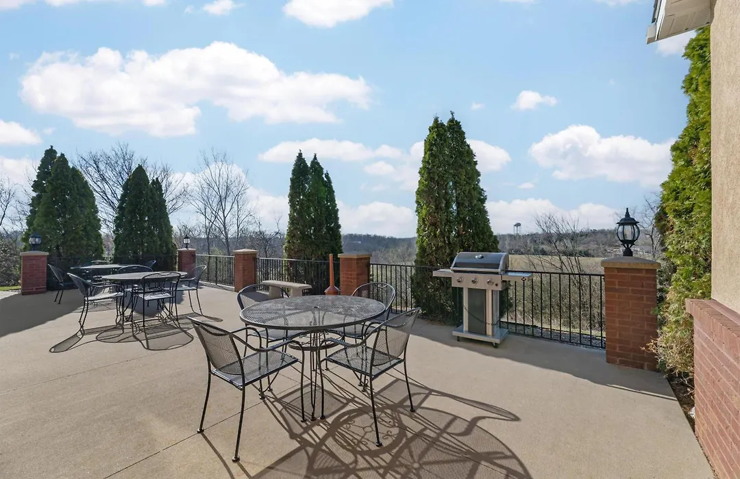 Best Western Plus Capital Inn-1