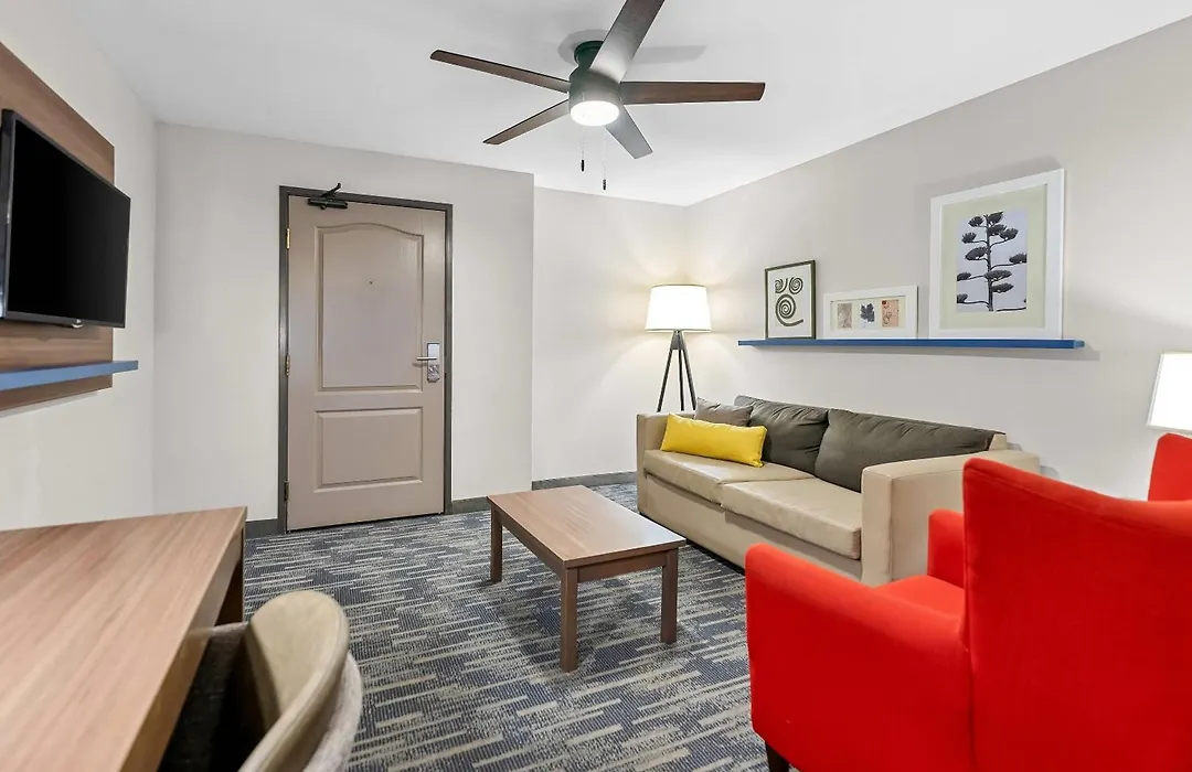Country Inn & Suites By Radisson Kenosha - Pleasant Prairie-1