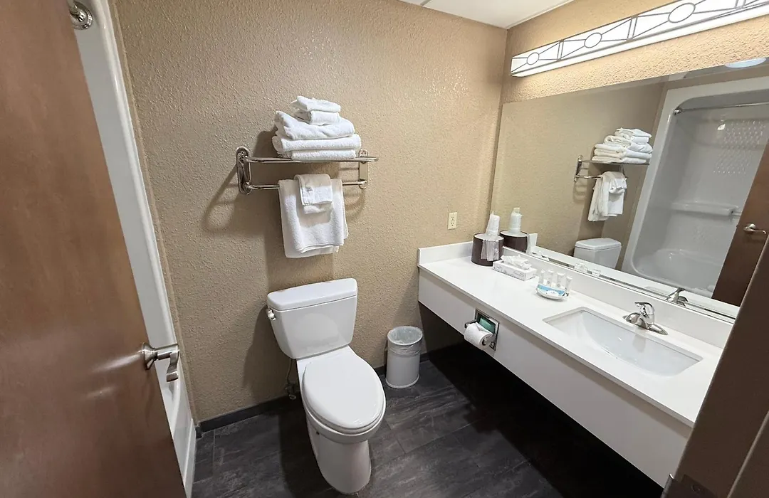Grand Oaks Hotel-1