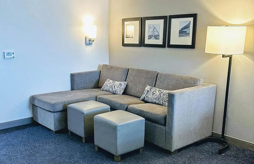 Comfort Suites Scottsdale Talking Stick Entertainment District-1
