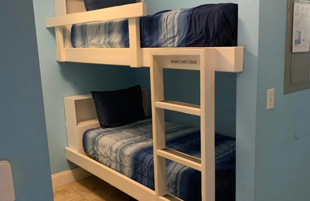 1717 Laketown Wharf 1 King Bedroom, 2 Bath-1