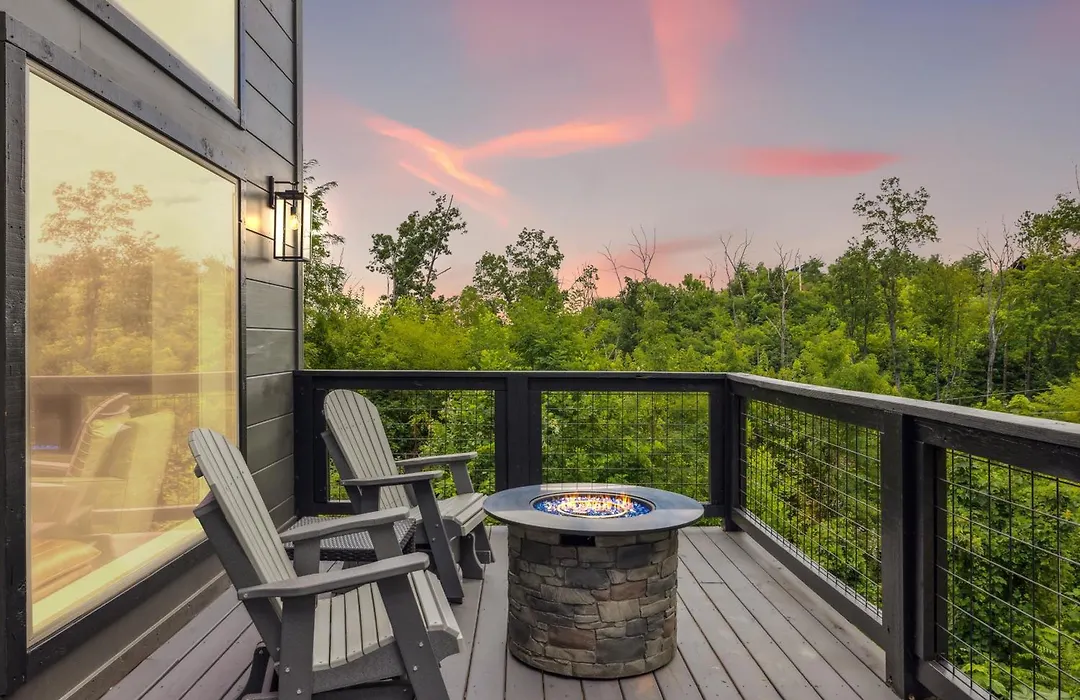 Sunset Chalet Cabin-1