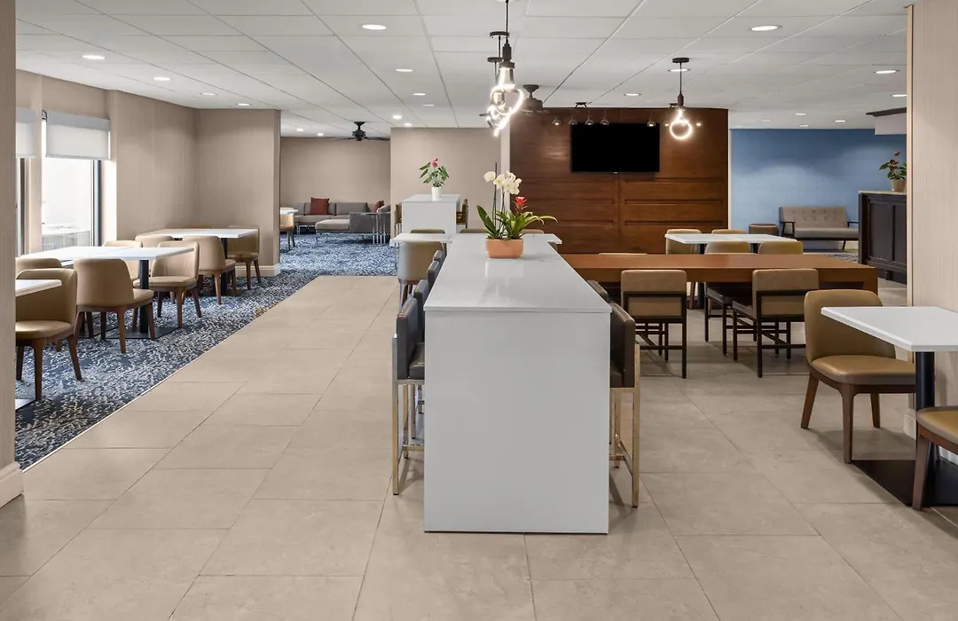 Wingate By Wyndham Cranberry-1