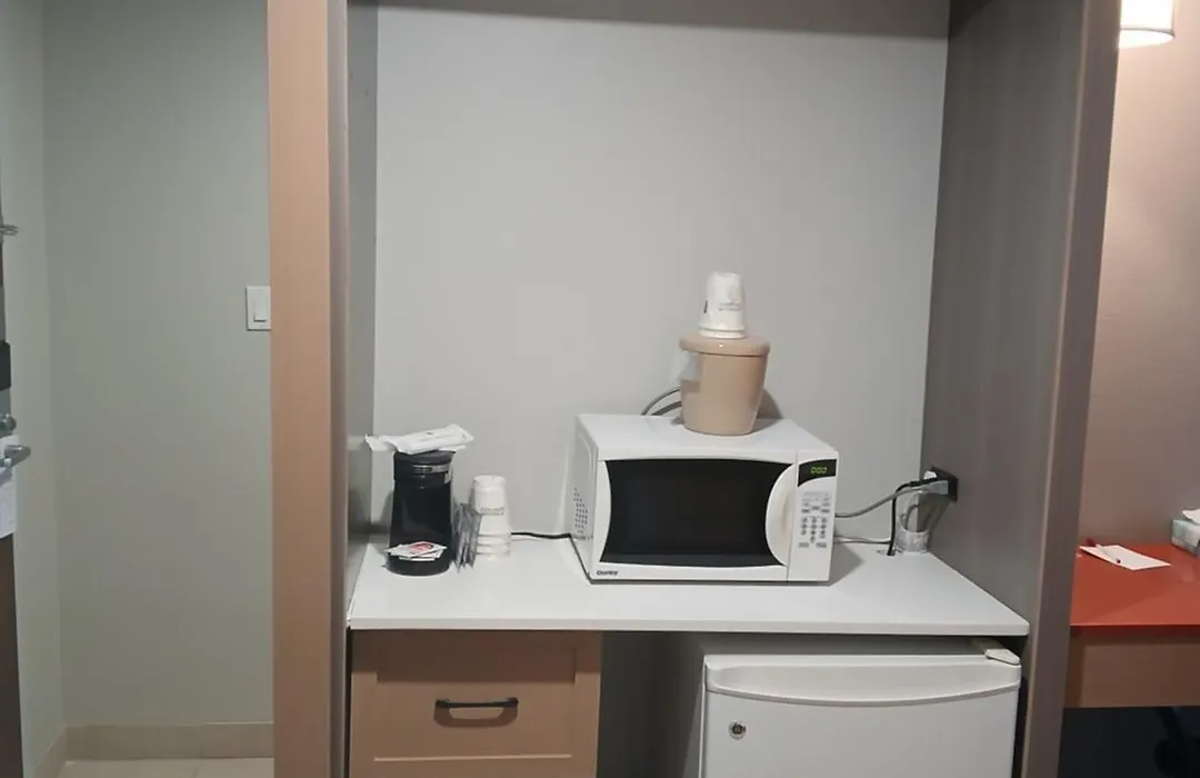 Ramada By Wyndham Fredericton-1