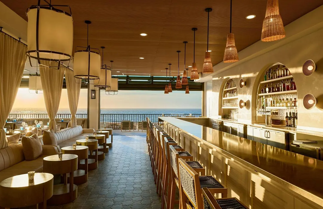 Ashore Oceanfront Hotel By Marriott-1
