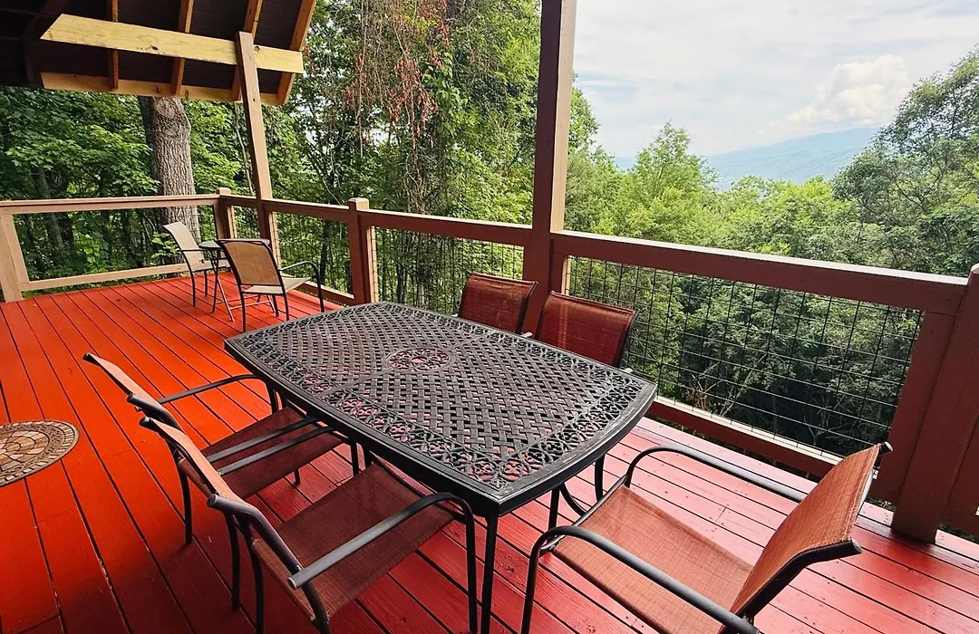 Bearly Hidden Ridge Cabin-1