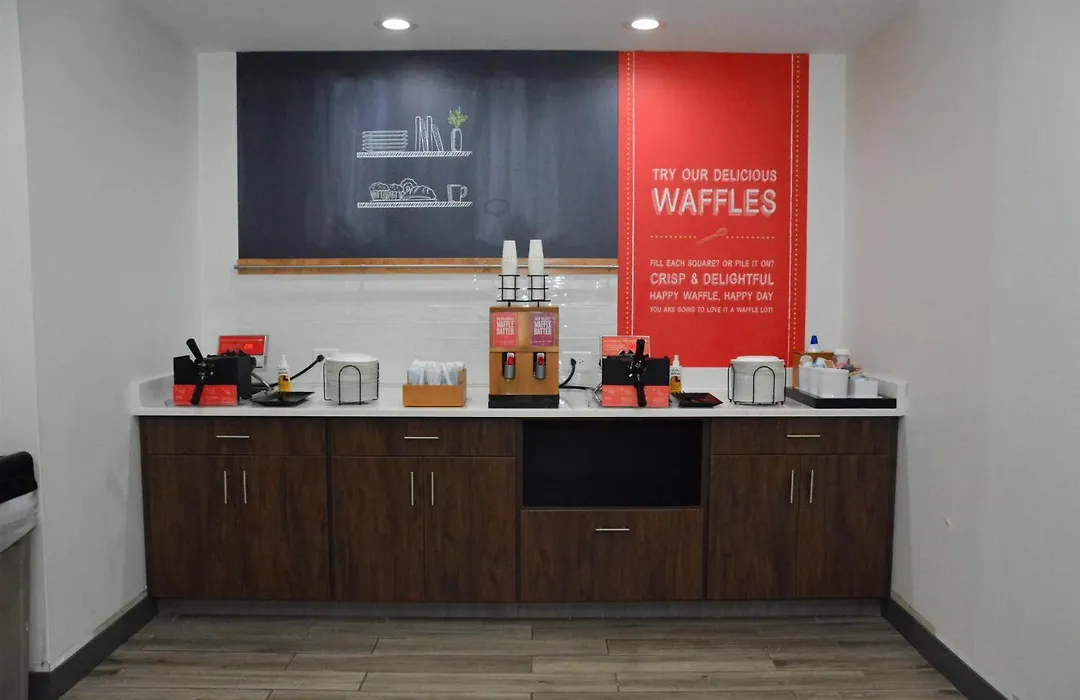 Hampton Inn Cambridge-1