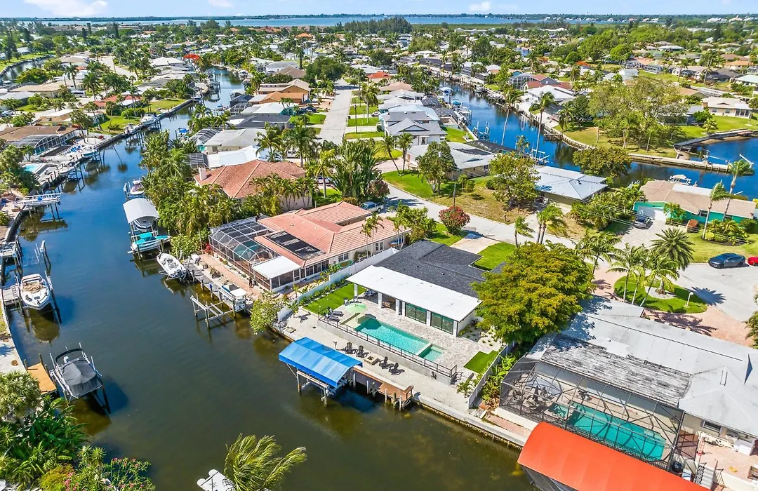 Coral Shores-1