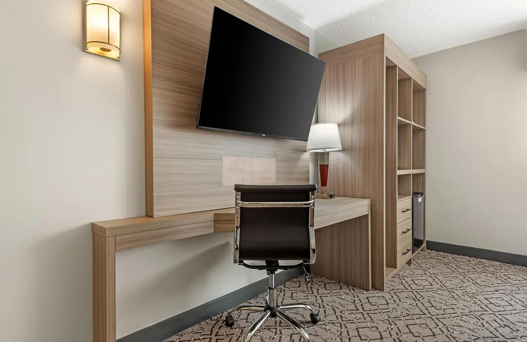 Best Western Airport Inn-1