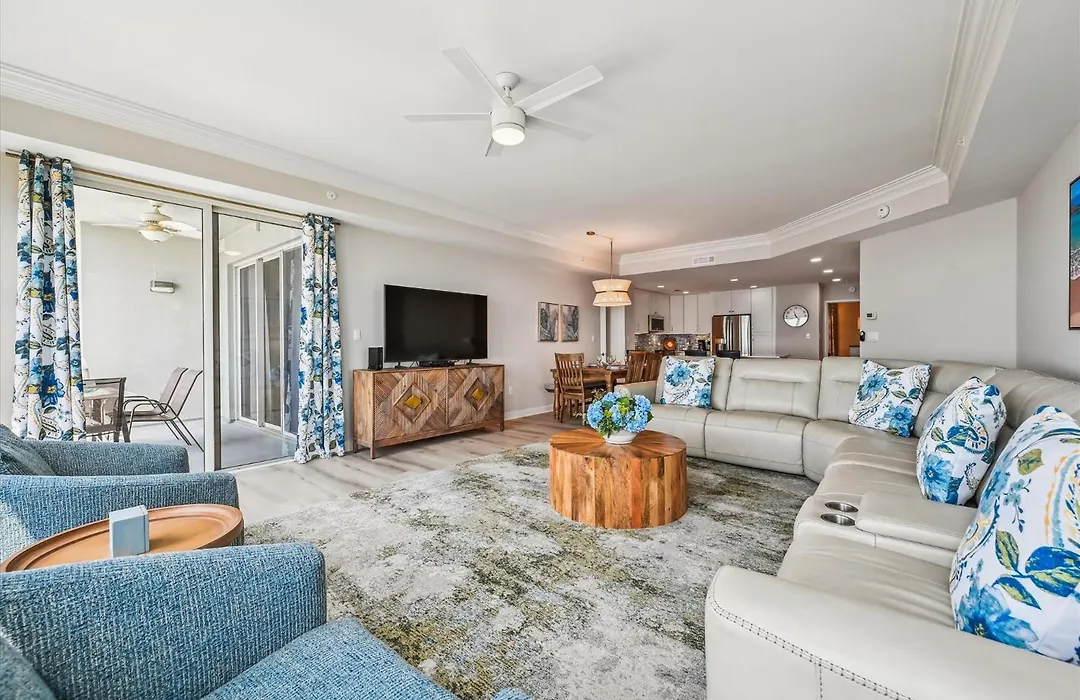 3403 Seacrest-1