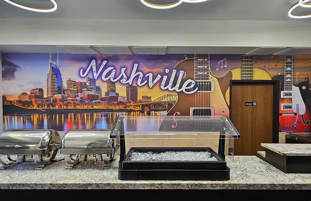 Club Hotel Nashville Inn & Suites-1