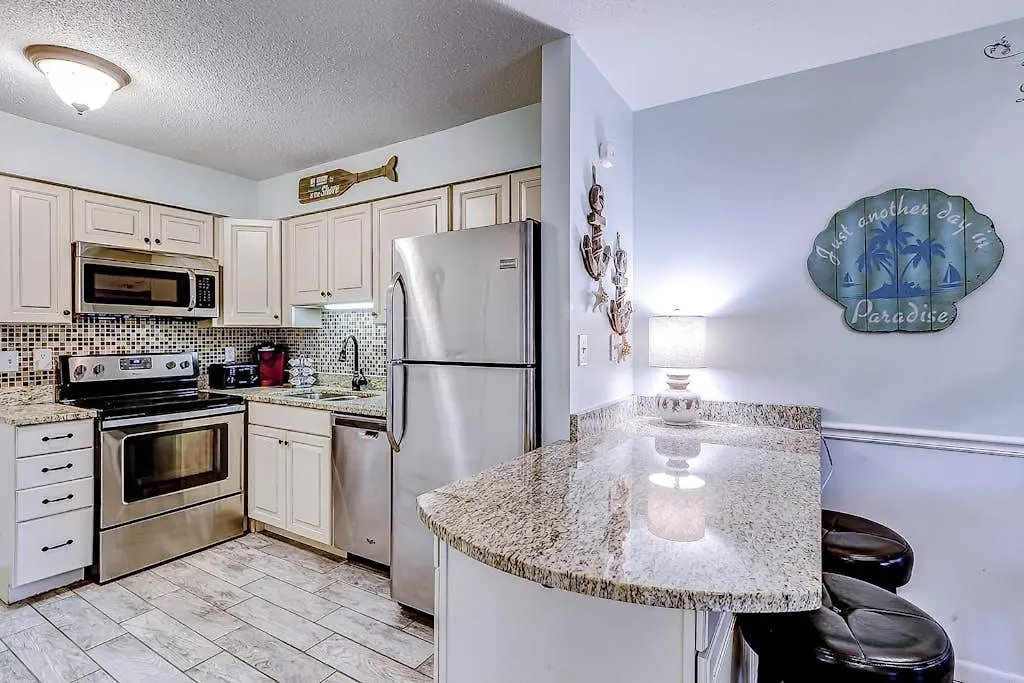 Fiddlers Cove 18B-1