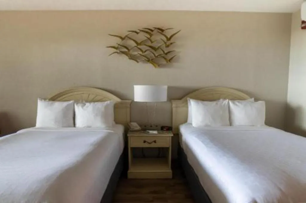 Emerald Beach Hotel-1