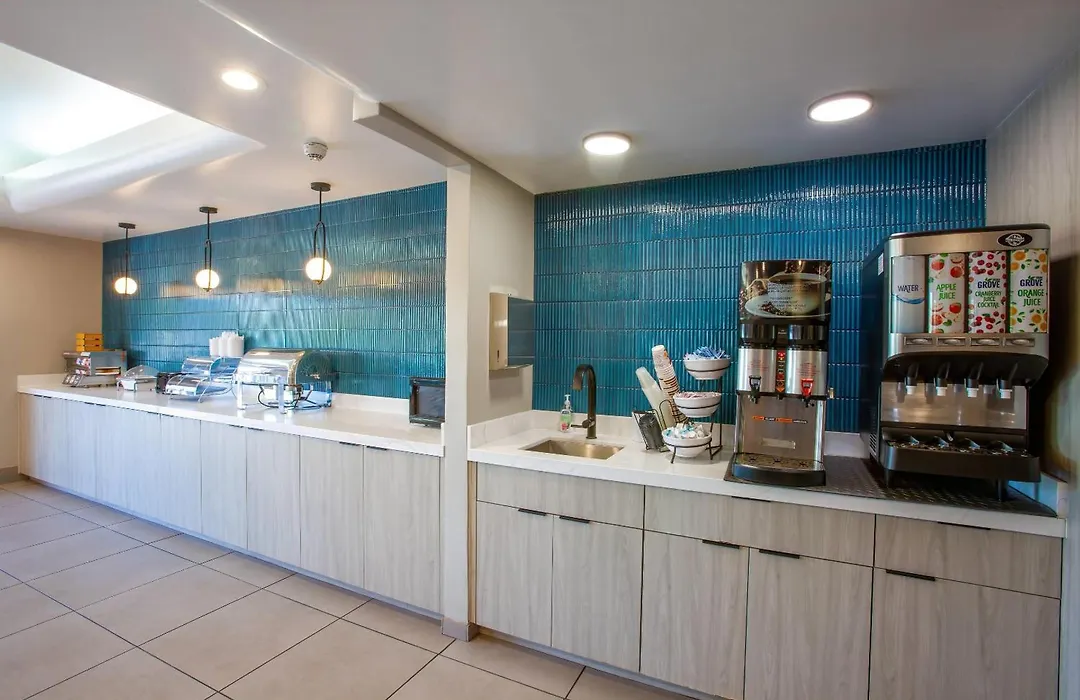 Country Inn & Suites By Radisson, Phoenix Airport, Az-1