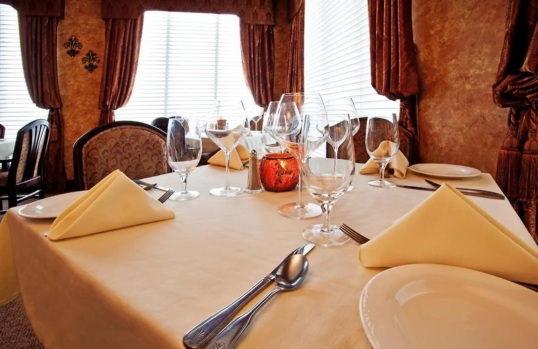 Holiday Inn Quincy By Ihg-1