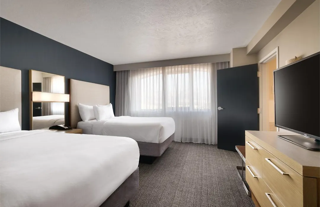 Courtyard By Marriott Ogden-1