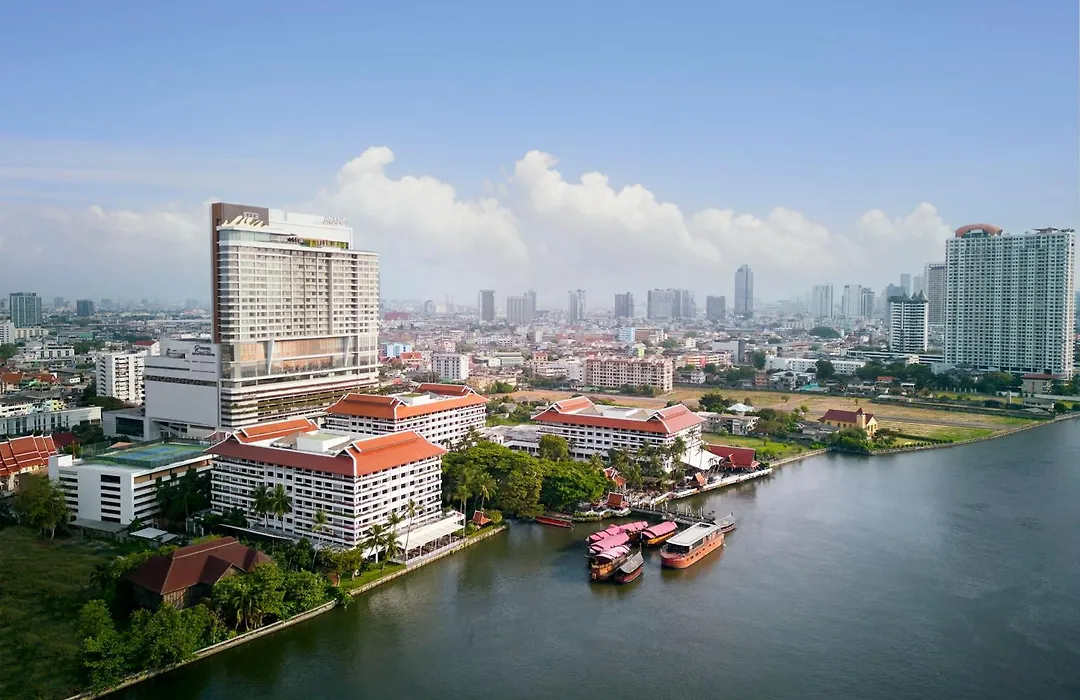Anantara Riverside Bangkok Resort-1