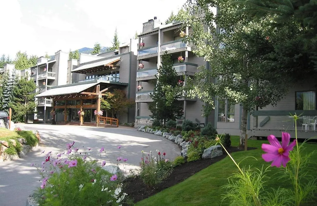 Tantalus Resort Lodge-1