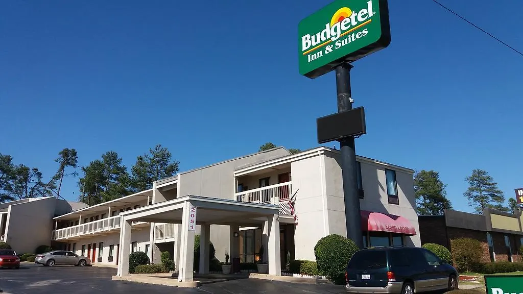 Budgetel Inn And Suites- Fort Gordon-1