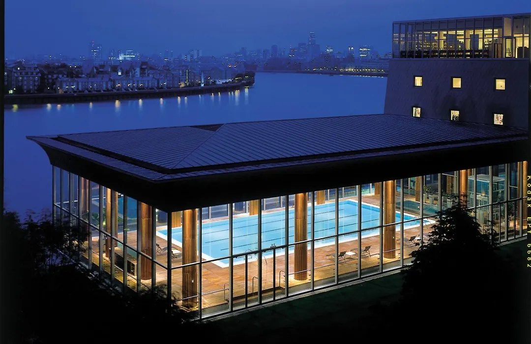 Canary Riverside Plaza Hotel-1