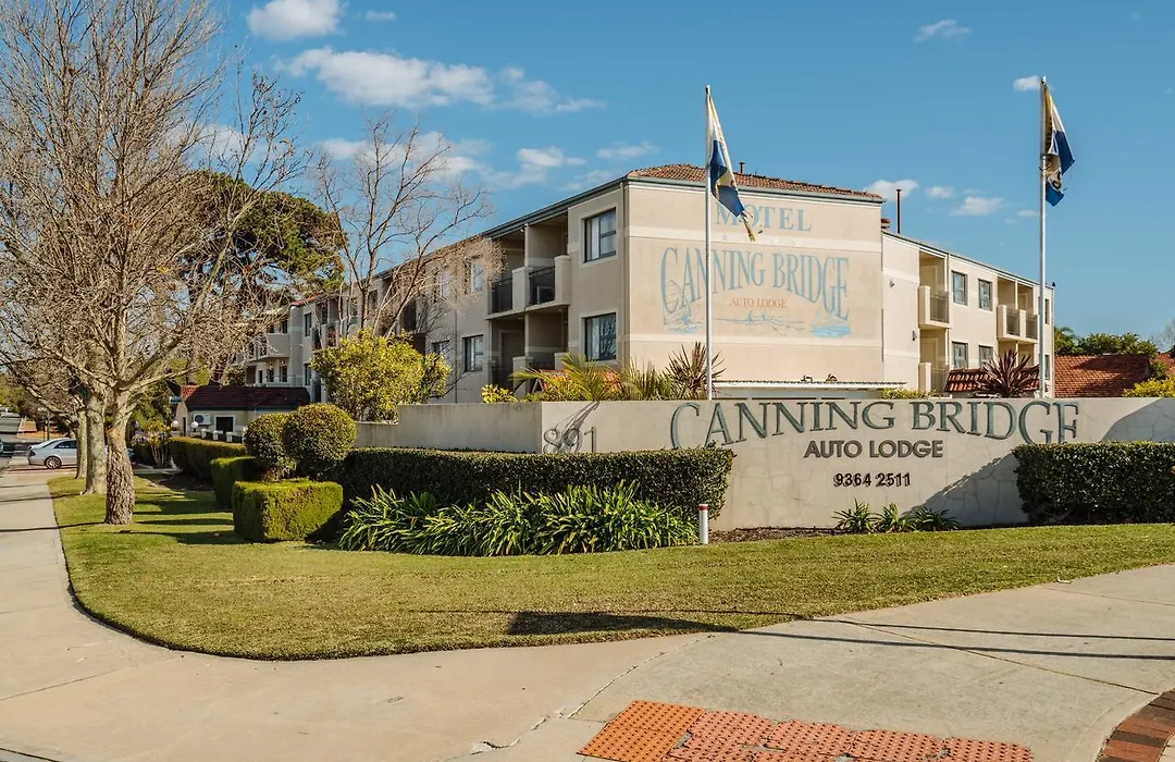 Canning Bridge Auto Lodge-1