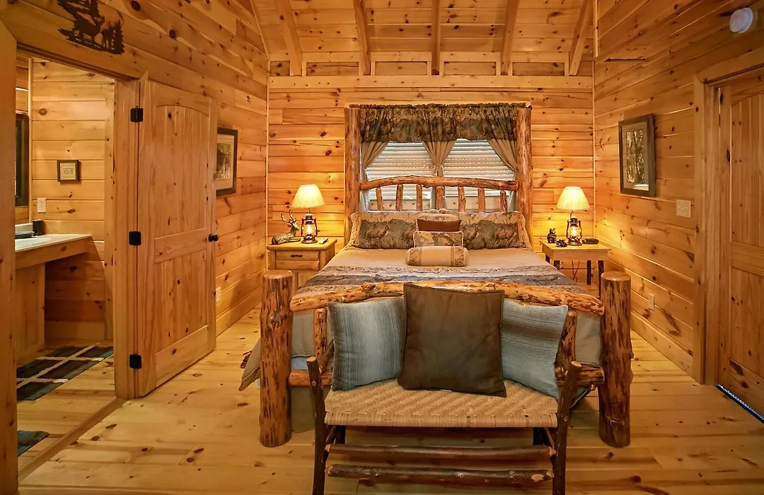 Lovers Loft #62-1