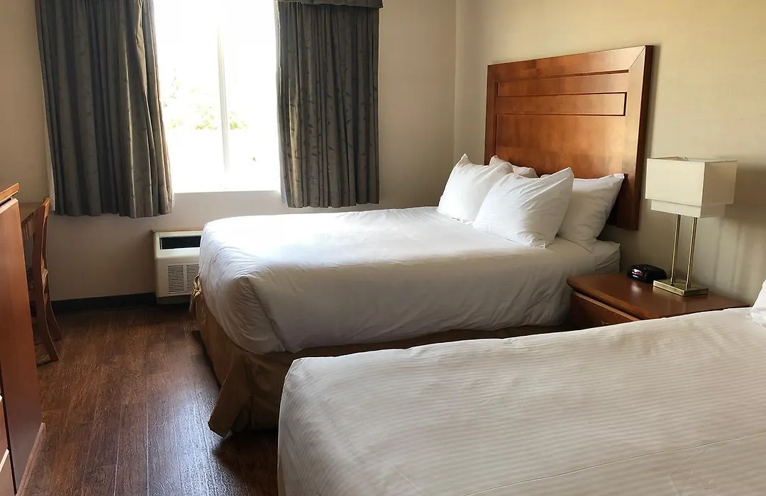St. Albert Inn & Suites-1