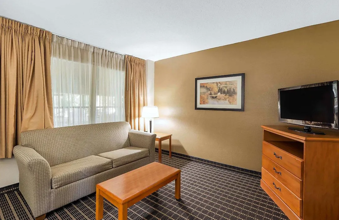 Quality Inn & Suites Sevierville - Pigeon Forge-1